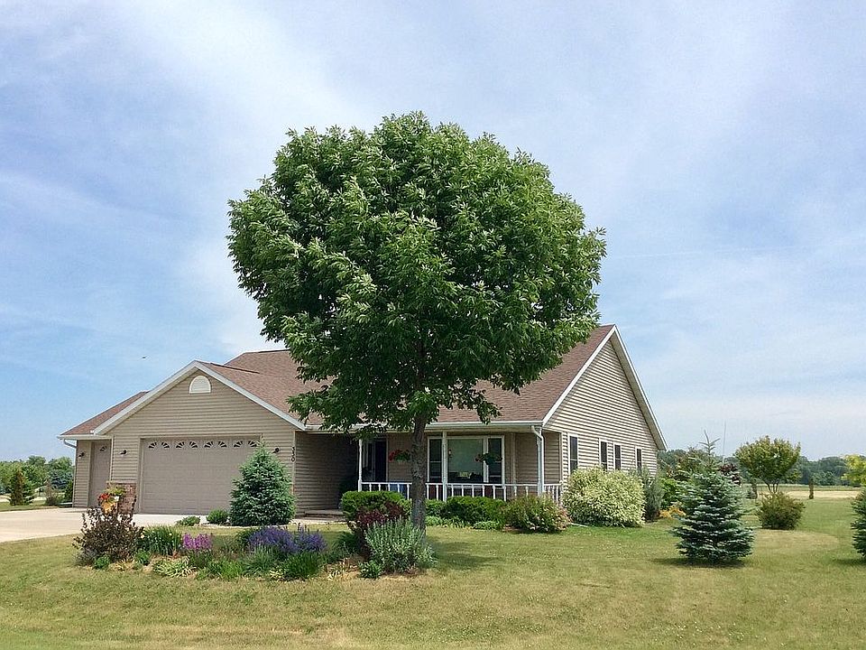 1st image of 330 W Lake Breeze Dr