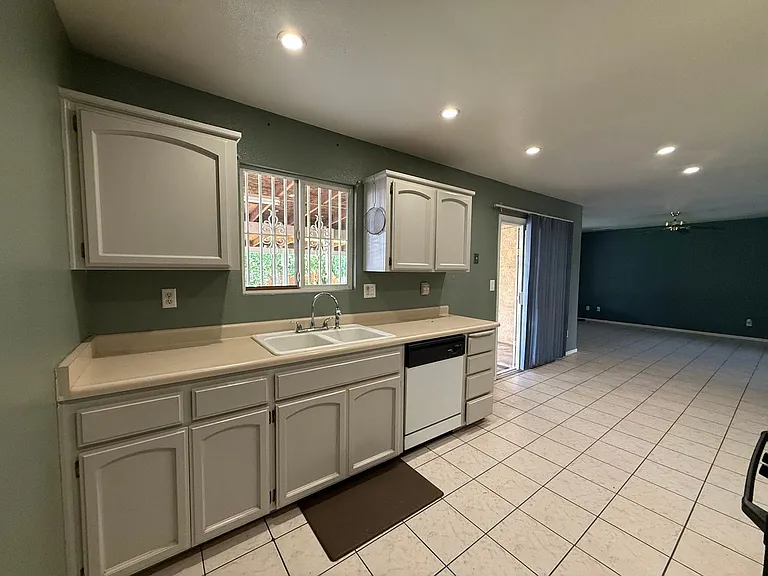 248 Exie Ln — Photo 6