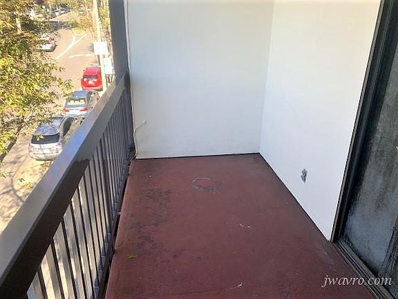 3rd image of 2085 Bush St #314
