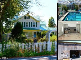 210 Sheckells Rd, Huntingtown, MD 20639