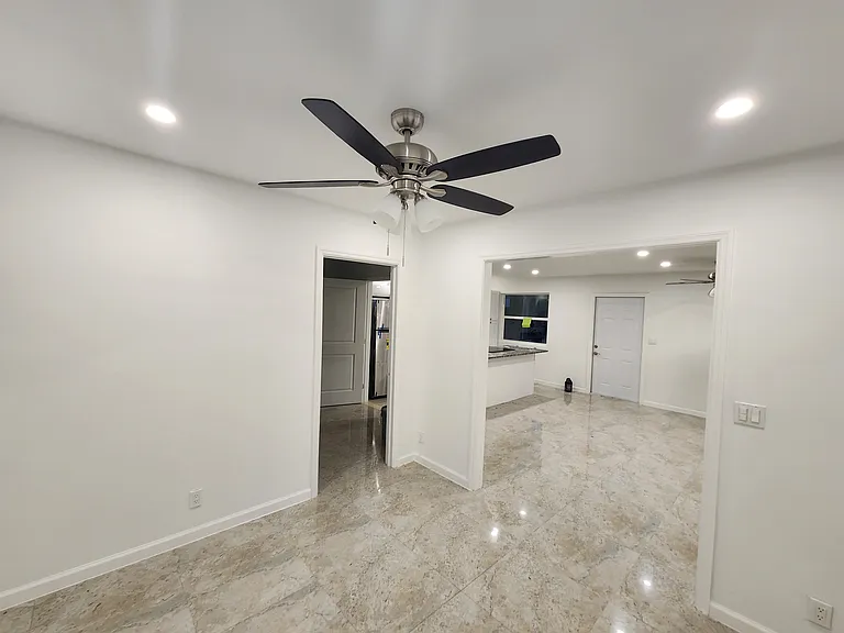 1712 Josephine St #1 — Photo 8