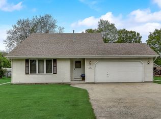 S89W22710 Milwaukee Ave, Big Bend, WI 53103