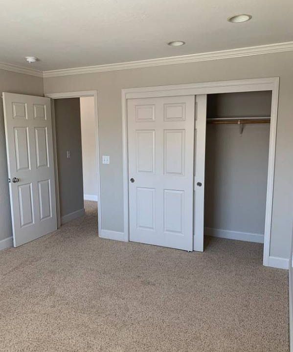 1st image of 126 Winslow Ct #4