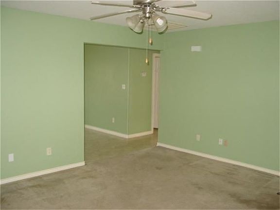 4th image of 1955 Ashley Ln