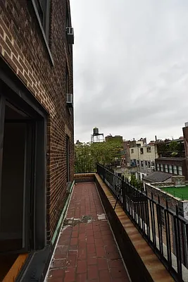 Rented by (Legacy) NY Quality Living Uptown | media 10