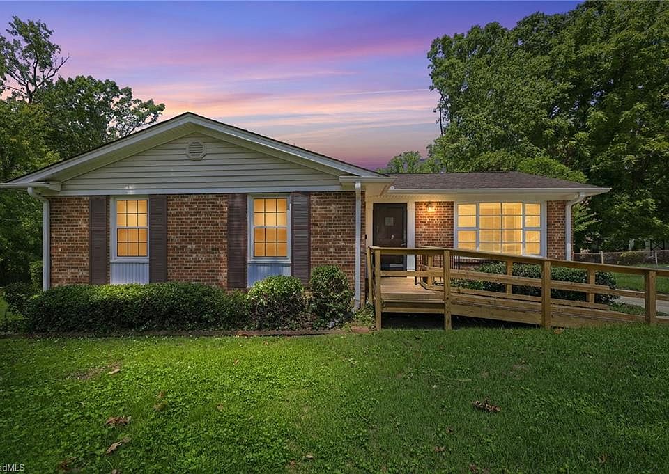 1st image of 4112 Beckford Dr