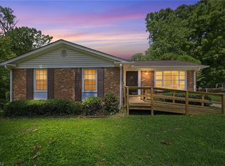 4112 Beckford Dr, Greensboro, NC 27407