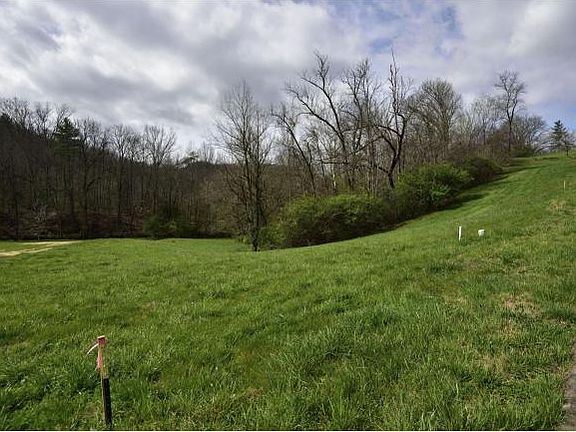 5th image of 1001 Cedar Side Pl