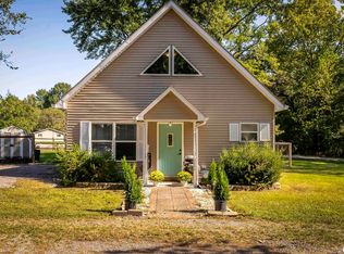 2324 W Walnut St, Herrin, IL 62948