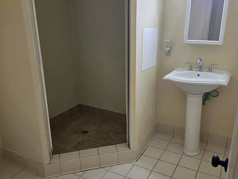 316 Newry St #5 — Photo 6