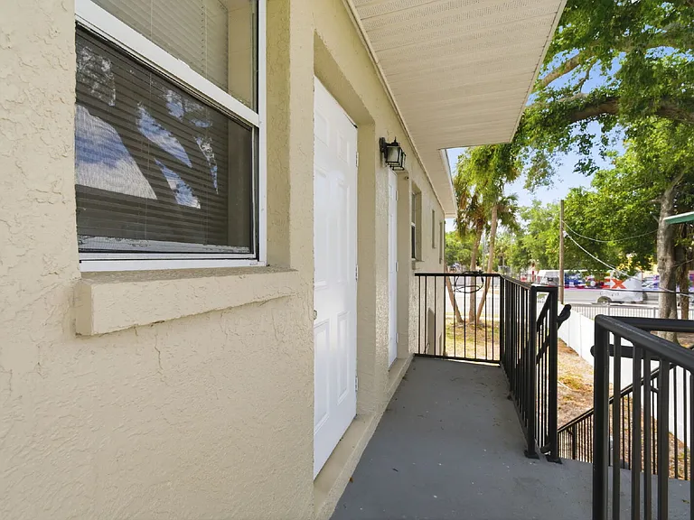 1799 Russell St S #3 — Photo 26