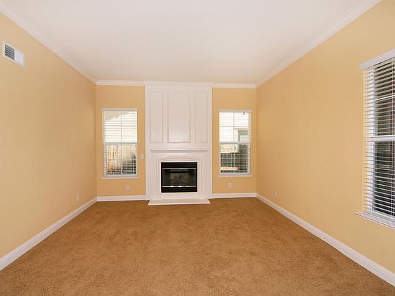 4th image of 2025 Letterkenny Lane