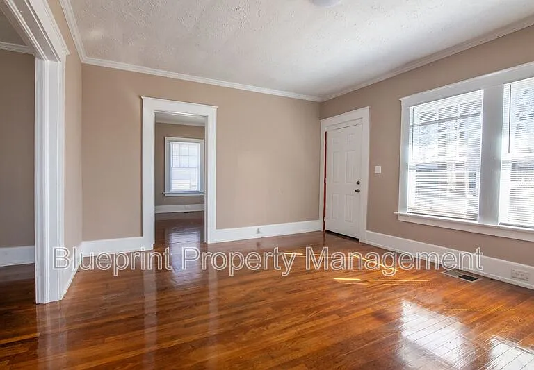 644 Alabama Ave SW — Photo 13