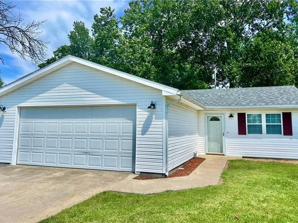 802 1/2 Prichard St, Princeton, MO 64673