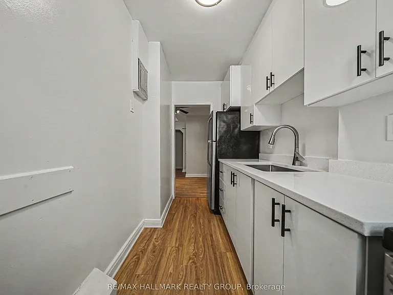 234 Frank St #2 — Photo 11