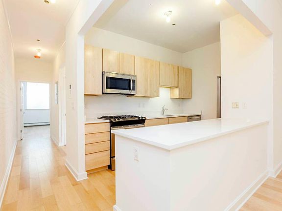 2nd image of 130 Beekman St APT 1C