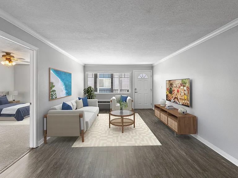 Villa Serrano Apartment Homes — Photo 6
