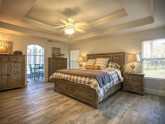5th image of 1708 Fairfax Ct N