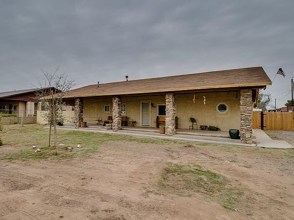 3rd image of 3930 W Huntington Dr