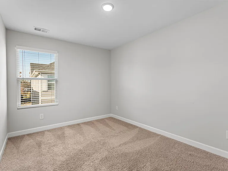 1067 Emery Bay Cir — Photo 23
