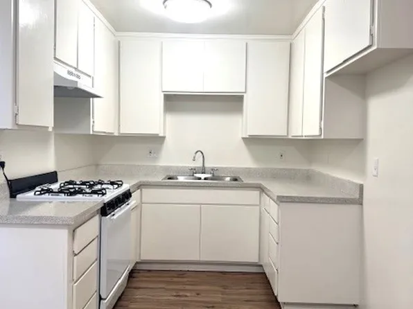 16872 Lynn Ln #72B, Huntington Beach, CA 92649