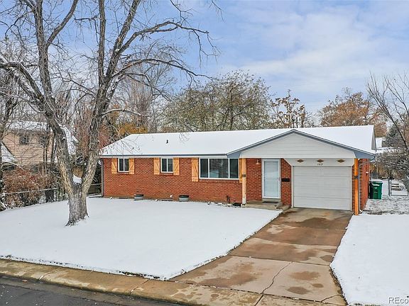 2nd image of 1419 S Brentwood Way