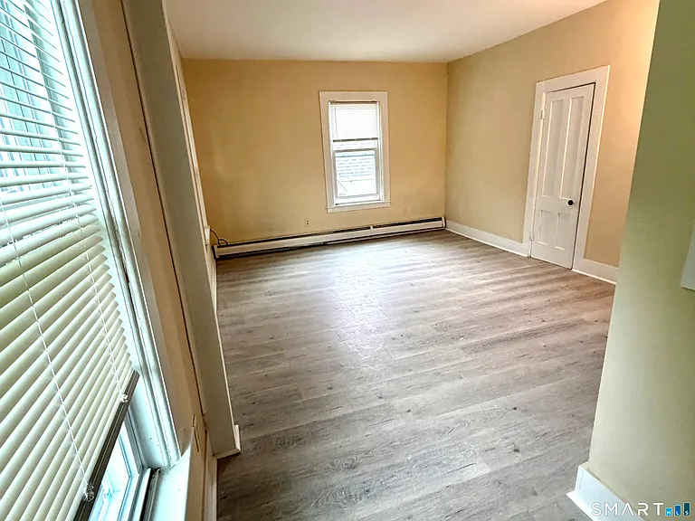 7 Brown Avenue Ext — Photo 3