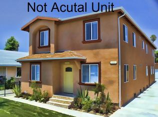 422 E 84th St, Los Angeles, CA 90003