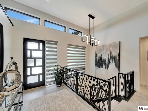 9619 Toma Rd, Lincoln, NE 68526