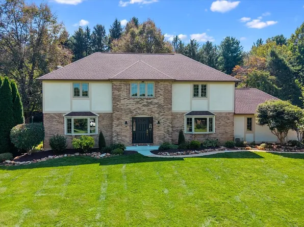 16 Hillstream Rd, Newark, DE 19711