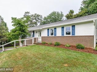 6607 Charles Dr, Mount Airy, MD 21771