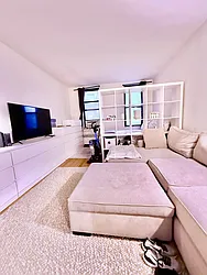 302 East 38th Street