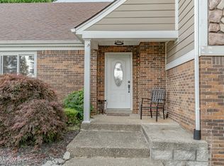 1576 Beech St, Radcliff, KY 40160