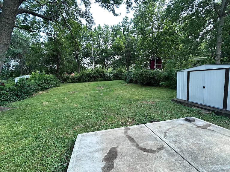 5213 Locust Ave — Photo 13