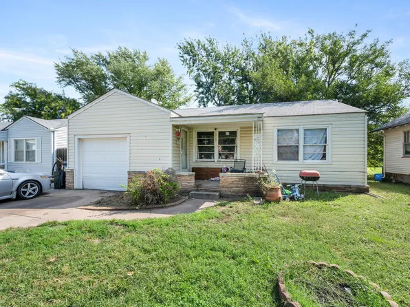 1938 S Pattie St, Wichita, KS 67211