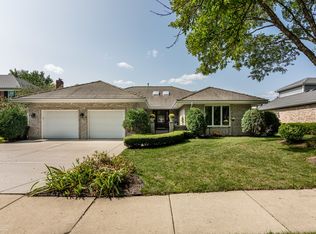 1545 Ceals Ct, Naperville, IL 60565