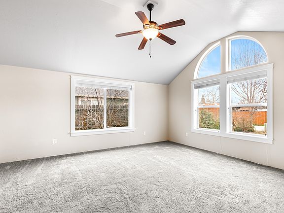 5th image of 3288 Grant Rd