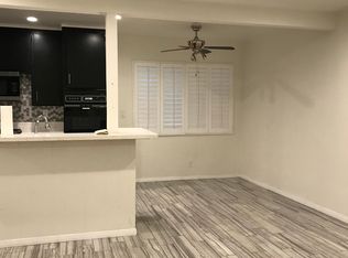 740 Manhattan Beach Blvd APT B, Manhattan Beach, CA 90266
