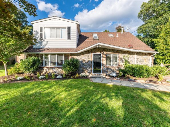 10 Bell Pl