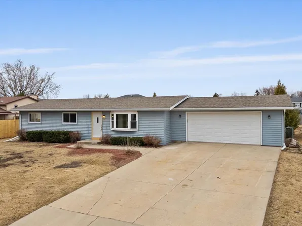 103 North Lar Ann STREET, Belgium, WI 53004