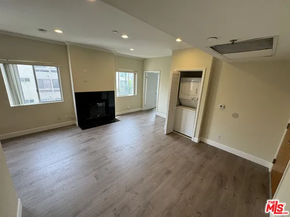 1804 Camden Ave APT 203, Los Angeles, CA 90025