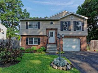 503 Gifford Rd, Schenectady, NY 12304