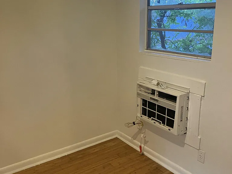 1903 Anita Dr #4 — Photo 4