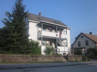 28 Green St #2, Dudley, MA 01571