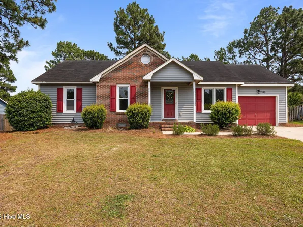 240 Eppingdale Drive, Spring Lake, NC 28390