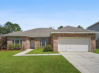 212 Philly Ct, Covington, LA 70435