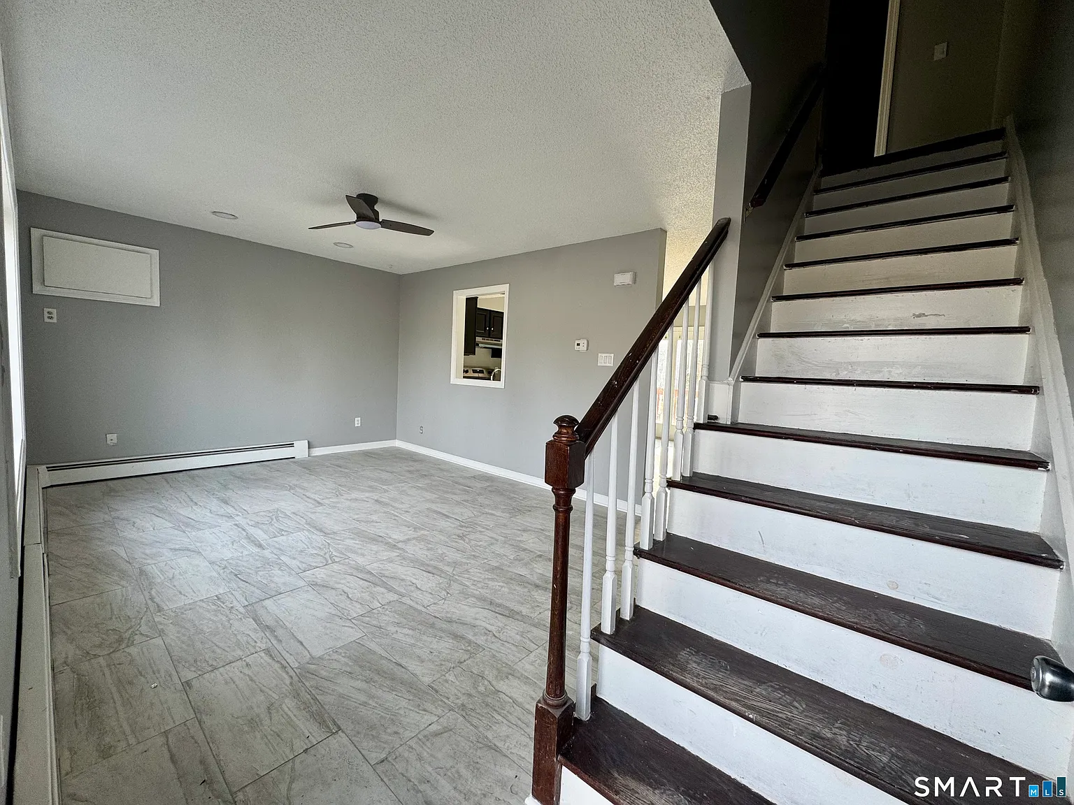 2 bed, 1.5 bath, 2000 sqft, $2,250 — Photo 2