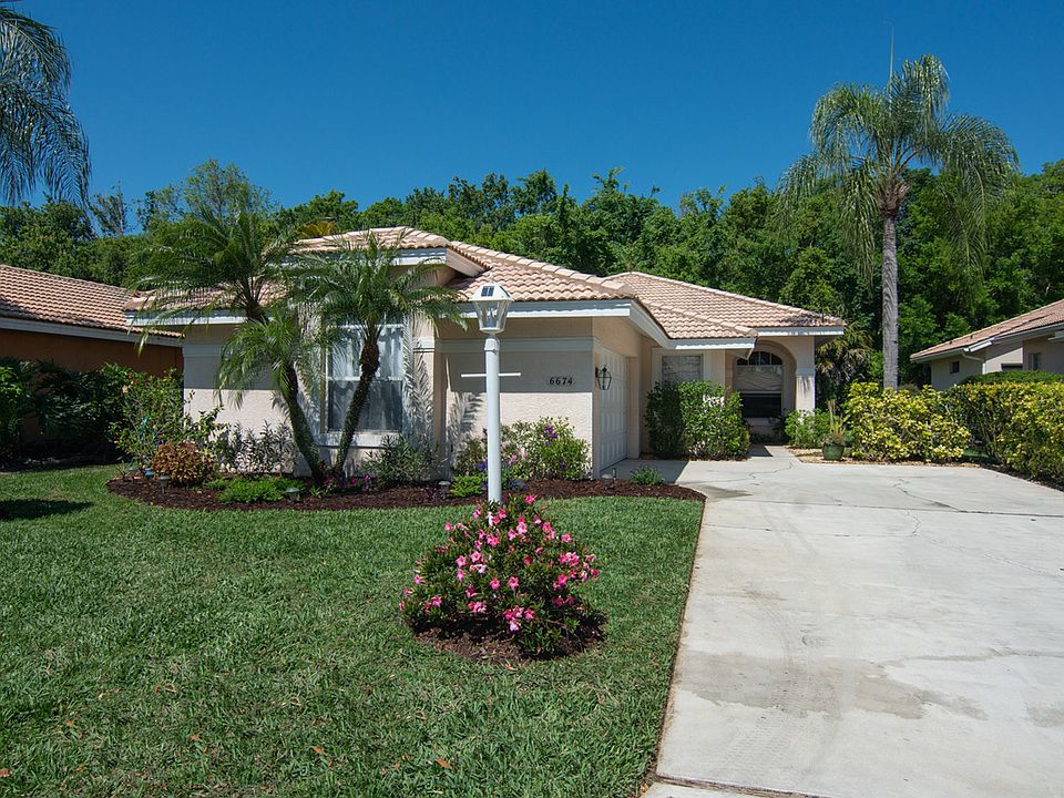 1st image of 6674 Oakbrooke Cir