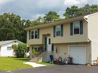 6 Bella Coola Trl, Browns Mills, NJ 08015