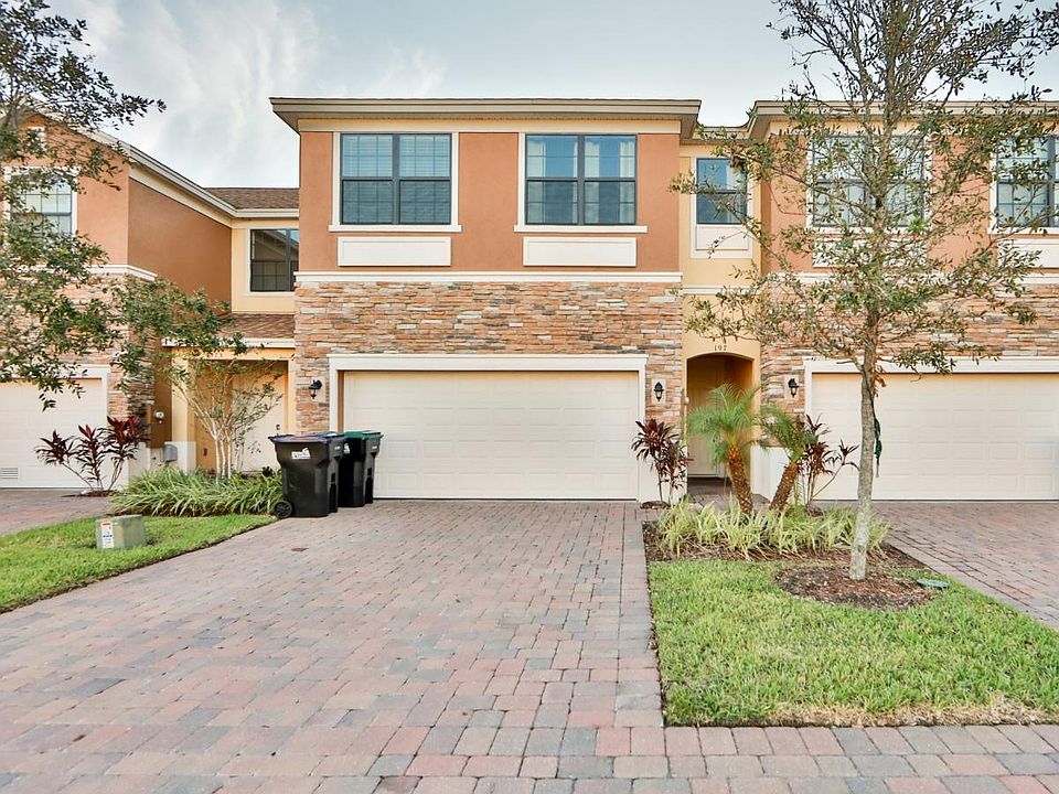 Front Townhome